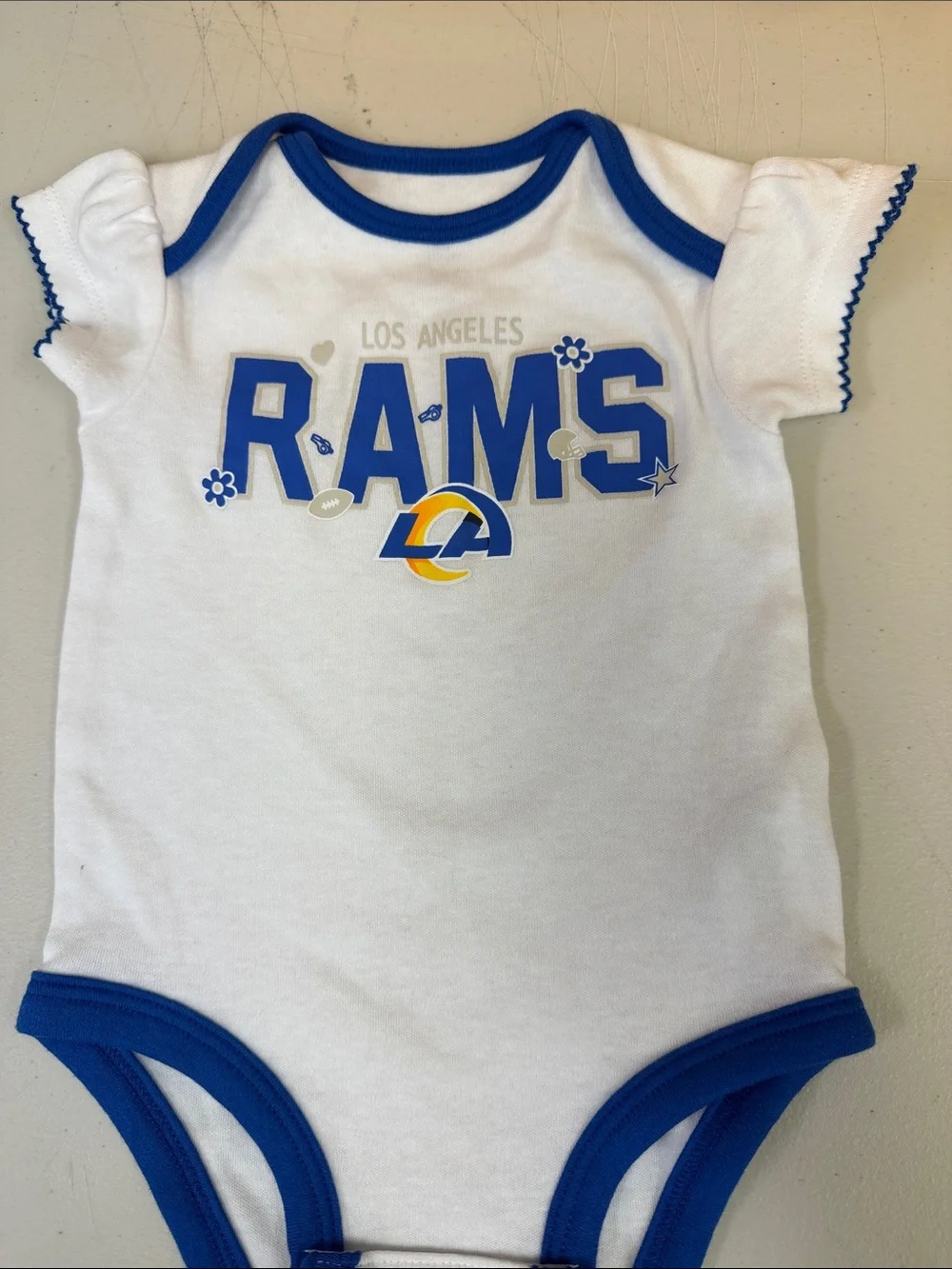 Los Angeles Rams size 3-6 months White & Royal Blue Baby One-Piece Bodysuit